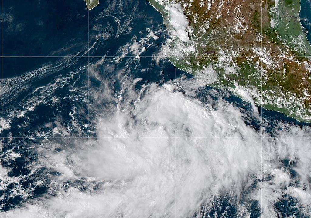 PAM - “Pamela” pasará como huracán enfrente de las costas de Jalisco