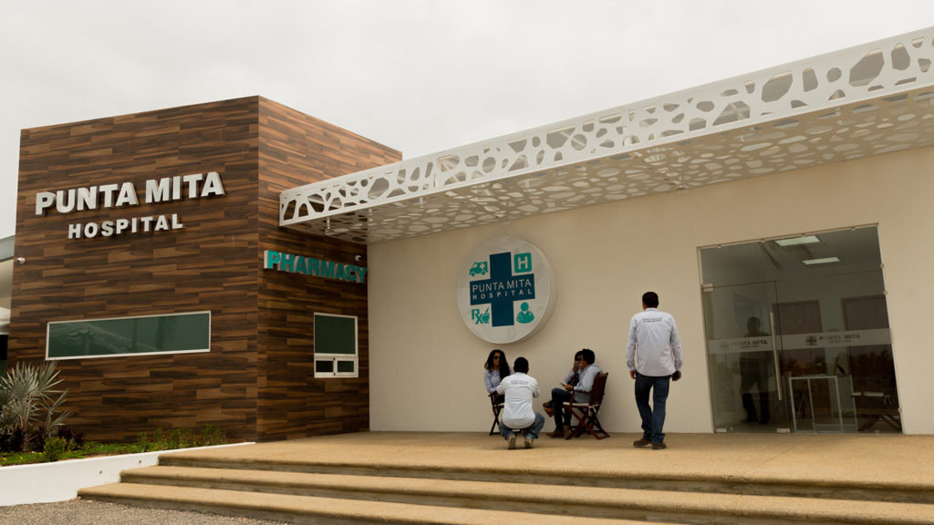 MEDICINA 1024x576 - Especialistas de San Diego ofrecen servicios de telemedicina en Punta Mita Hospital