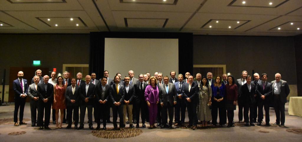 Foto 1 21 - Empresarios de AEBBA reconocen el liderazgo de Braulio Arsuaga, presidente del CNET