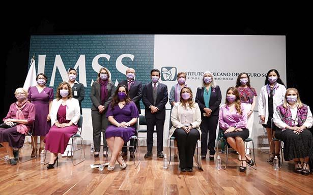 Foto 2 7 - El IMSS cumple a las mujeres de México con acciones que les dan seguridad