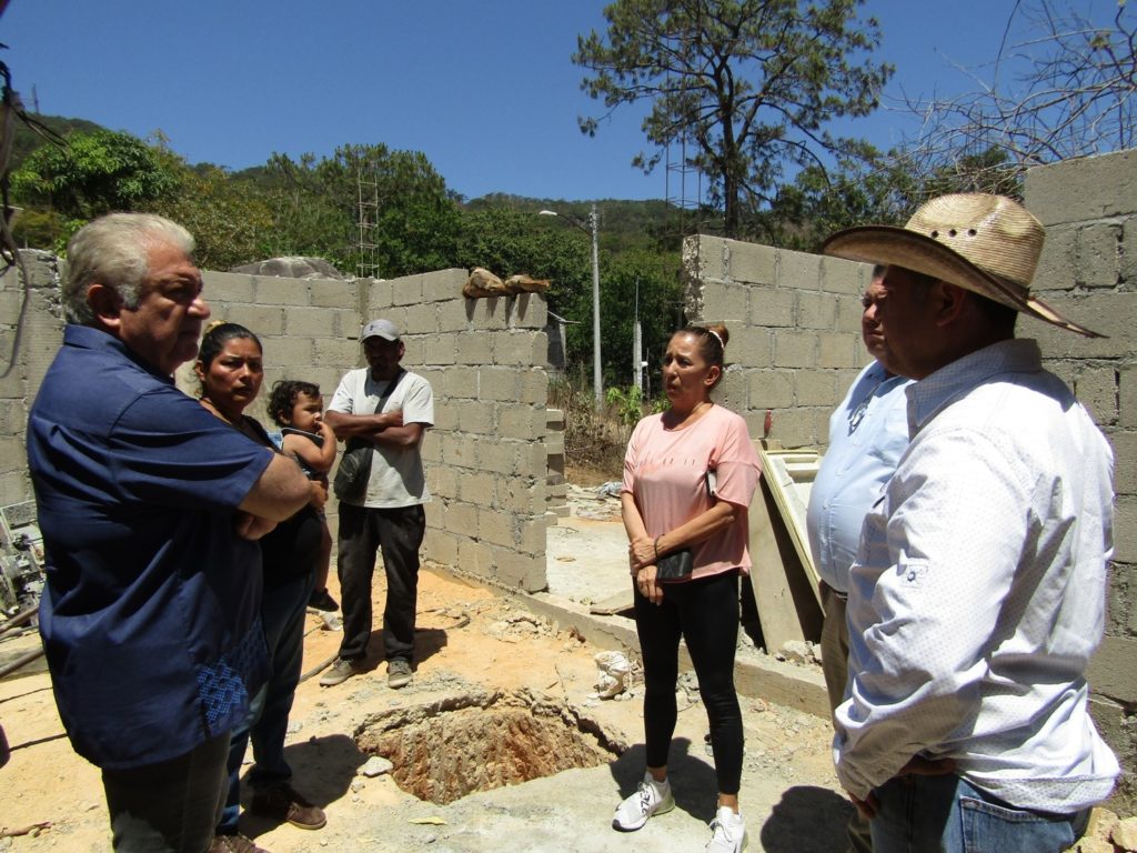 Foto 4 8 1024x768 - Apoyo a familias damnificadas con viviendas autoconstruidas: AEBBA