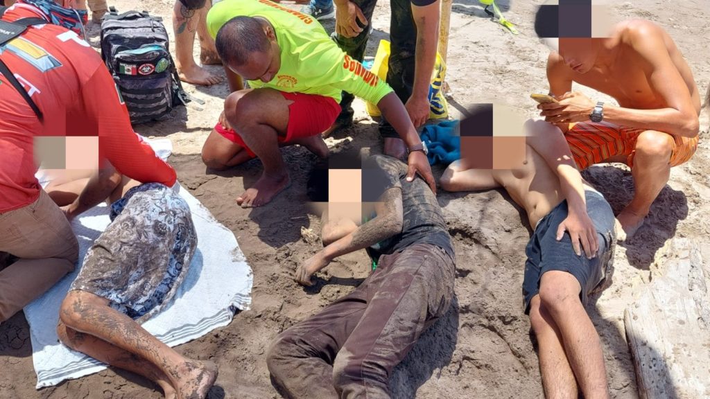 TERCERA 1024x576 - Volvieron a nacer: Rescatan a tres turistas de EU que se ahogaban en mar de San Blas