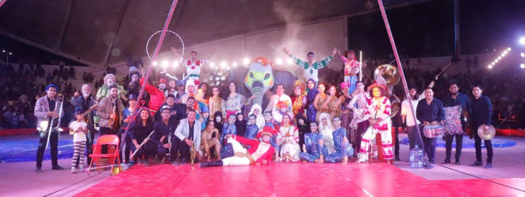circodelaluztepic2 1024x386 - Festival de niñas y niños presentó “El circo de la luz”, en Tepic