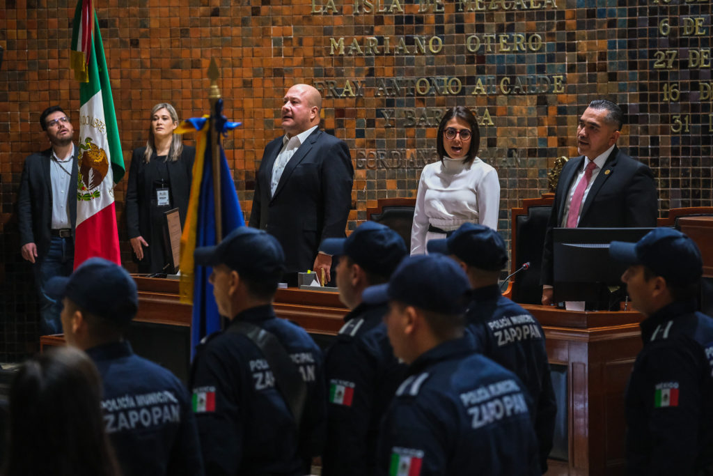 gobernadorpresentainformeantecongresodejalisco2 1024x683 - Gobernador rindió su cuarto informe de gobierno ante el Poder Legislativo de Jalisco