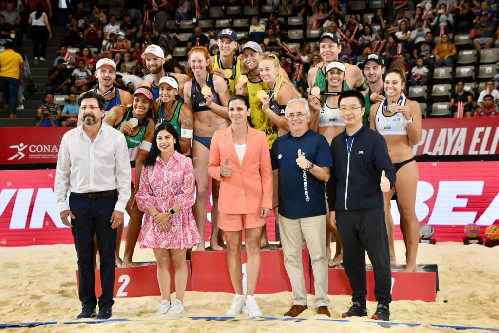 ceremoniapremiaciontourmundialvoleibolplayaentepic - Realizan ceremonia de premiación del Tour Mundial de Voleibol de Playa jugado en Tepic