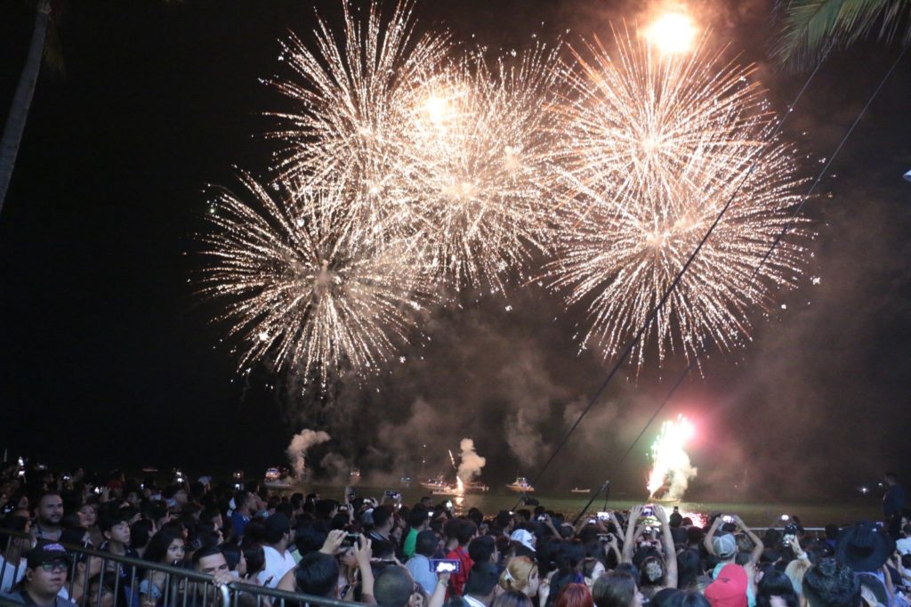 concieroenelaniversariodevallarta4 1024x682 - Celebran 50 mil personas el aniversario de Puerto Vallarta