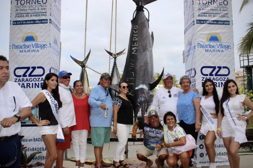 unexitotorneodepescaenbahiadebanderas2 1024x683 - Un éxito, el XV Torneo Internacional de Pesca Marlin y Atún Bahía de Banderas