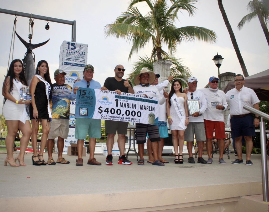 unexitotorneodepescaenbahiadebanderas3 1024x806 - Un éxito, el XV Torneo Internacional de Pesca Marlin y Atún Bahía de Banderas