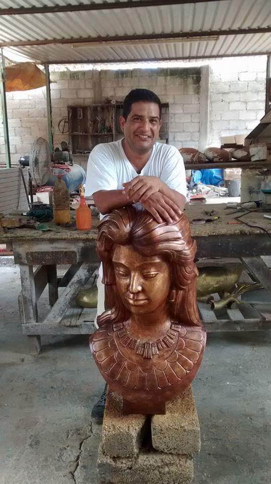 artistassinapoyoenbahiadebanderas2 - Falta apoyo para los artistas en Bahía, dice escultor de Bucerías, Gustavo López