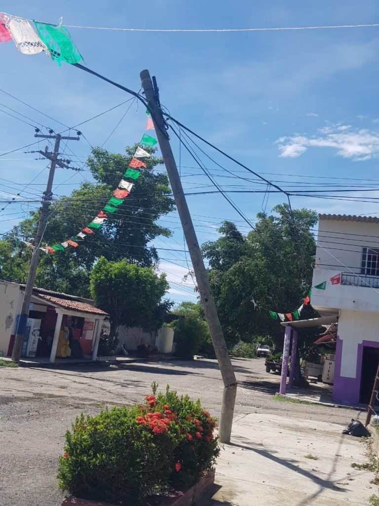 bahiadebanderasafectadoporlidia3 768x1024 - Colonias y pueblos de Bahía de Banderas, seriamente afectados por “Lidia”